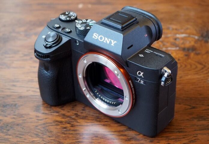 Mirrorless Camera